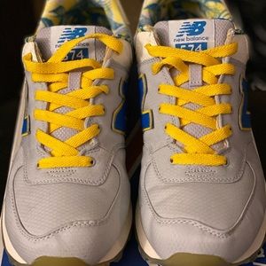 Classic Mens New Balance 564